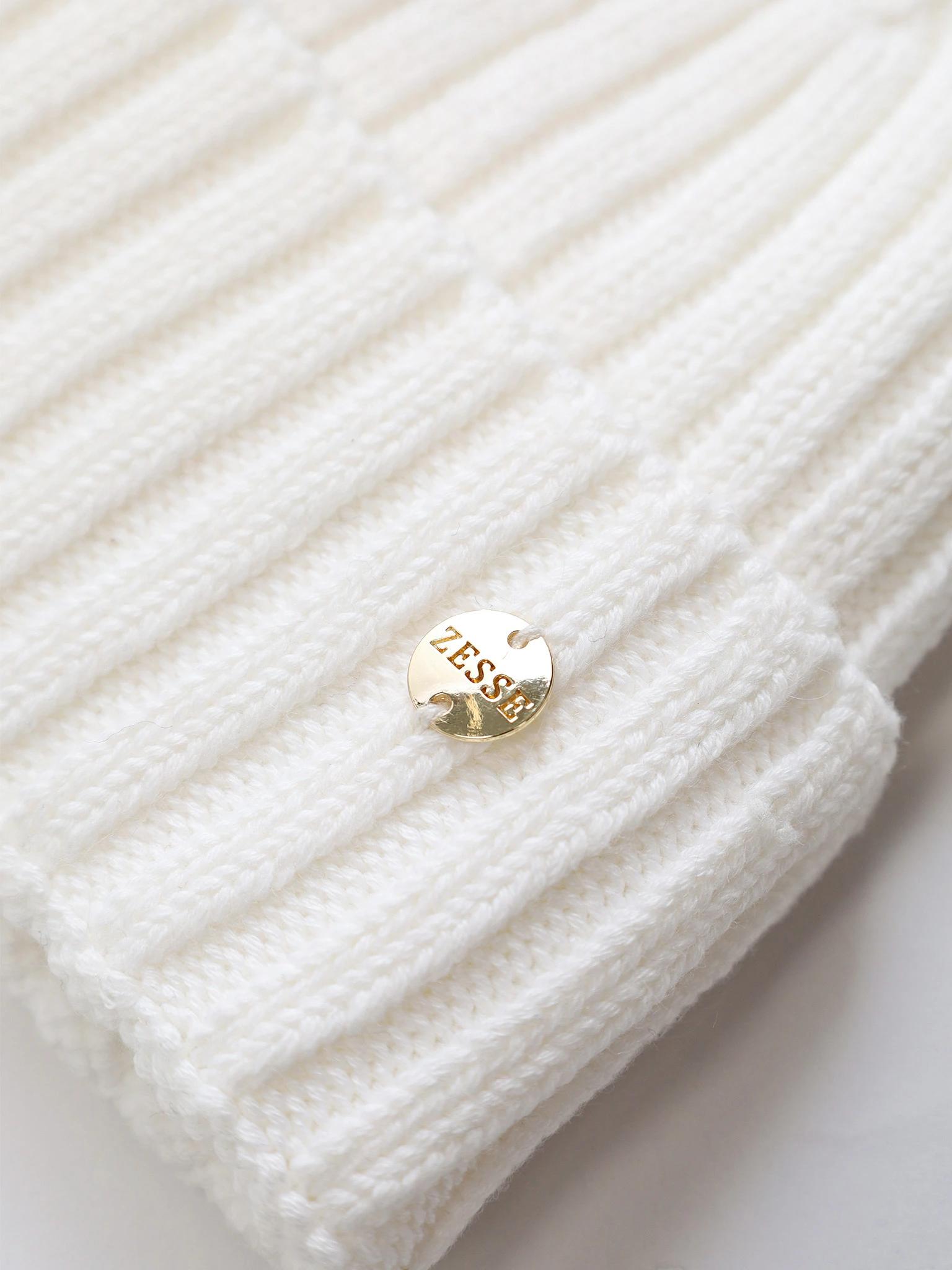 Шапка-бини из смесовой вискозы с отворотом на подкладе в ассортименте